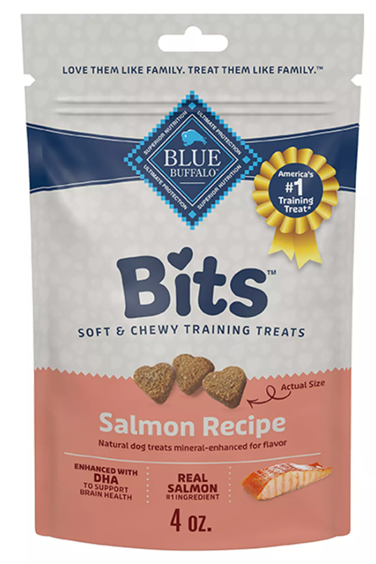 Blue Buffalo Bits Soft Dog Treats Variety Pack, 4oz each (Salmon and Chicken)