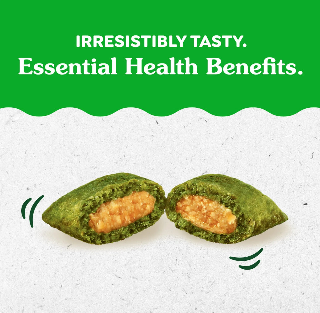 Greenies Smartbites Immune Support Crunchy & Soft Dog Treats, Chicken Flavor, 8 Oz Pack