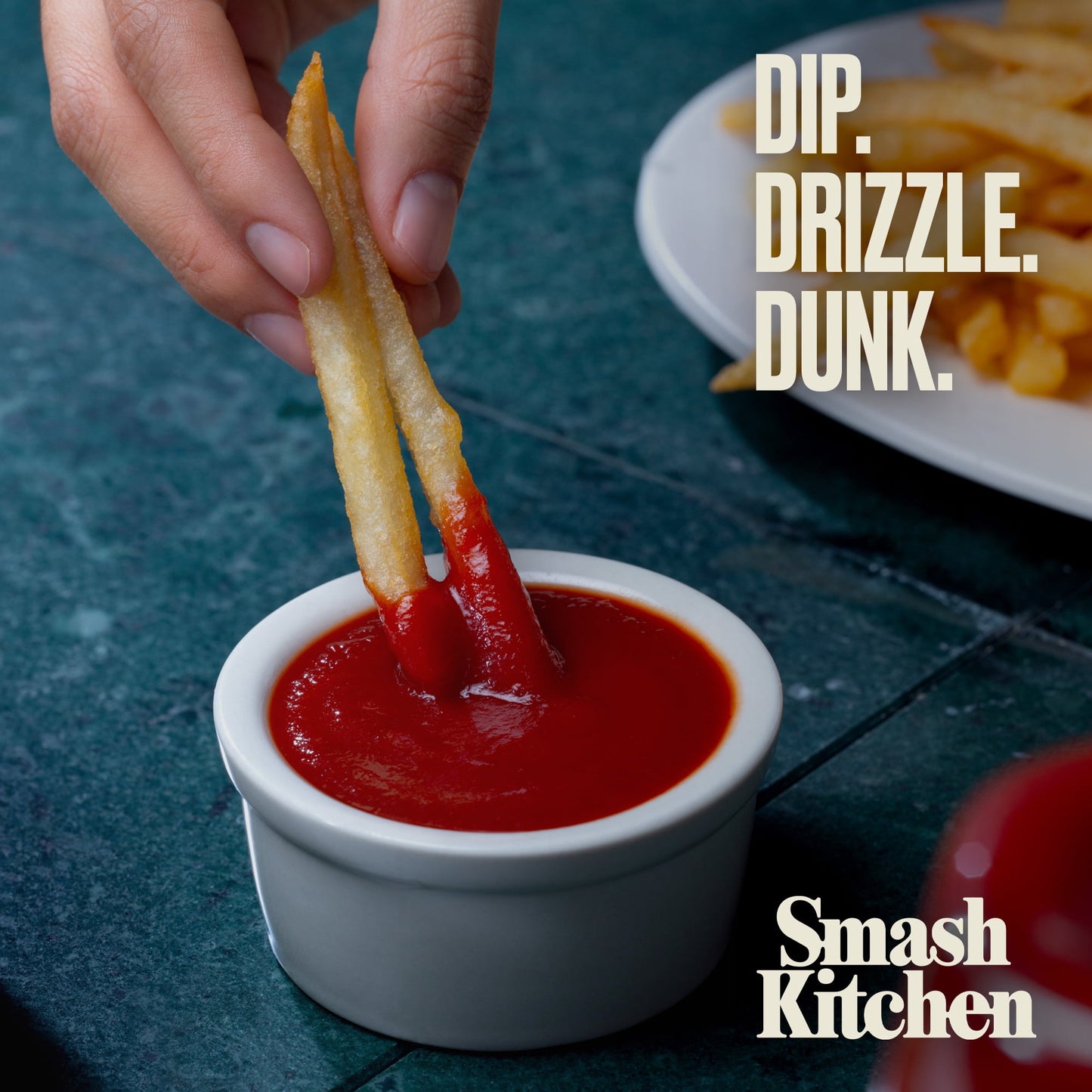 Smash Kitchen Organic Tomato Ketchup, 20 oz Bottle