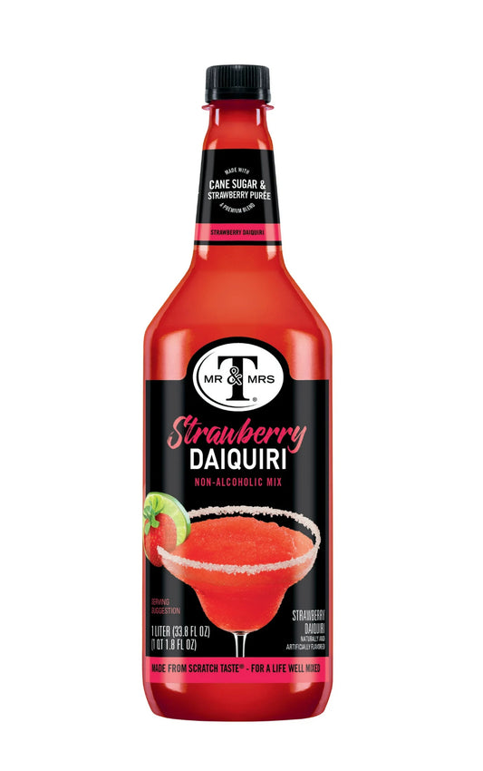 Mr & Mrs T Strawberry Daiquiri Margarita Mix, 1 L (Pack of 3)