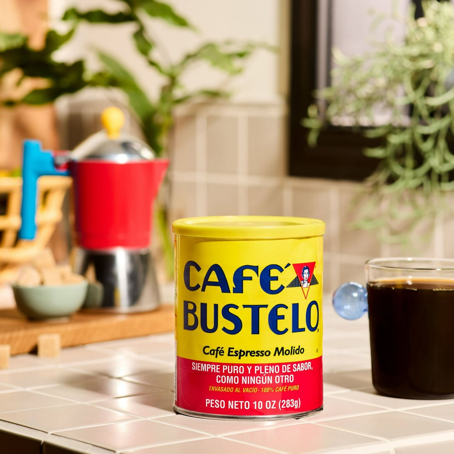 Cafe Bustelo, Espresso Style Dark Roast Ground Coffee, 10 oz Can