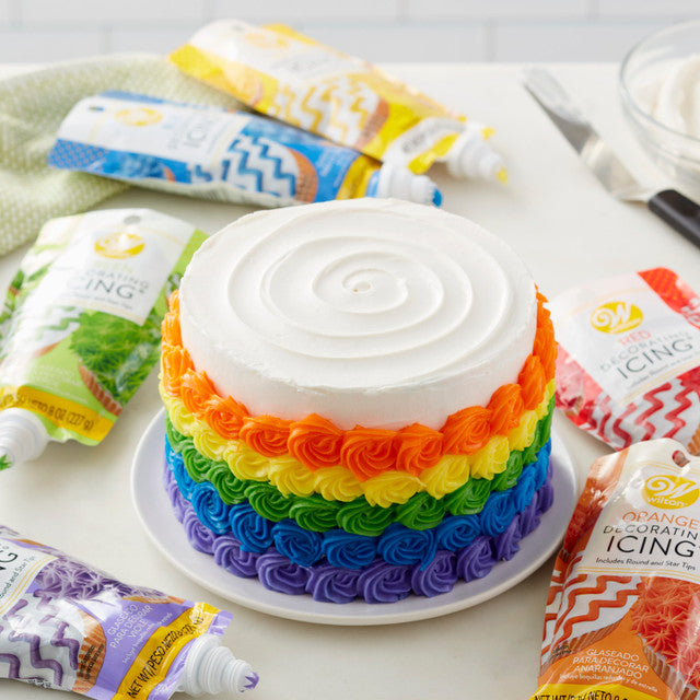 Wilton Yellow Decorating Icing Pouch with Tips — 7.5 oz (Pack of 2)